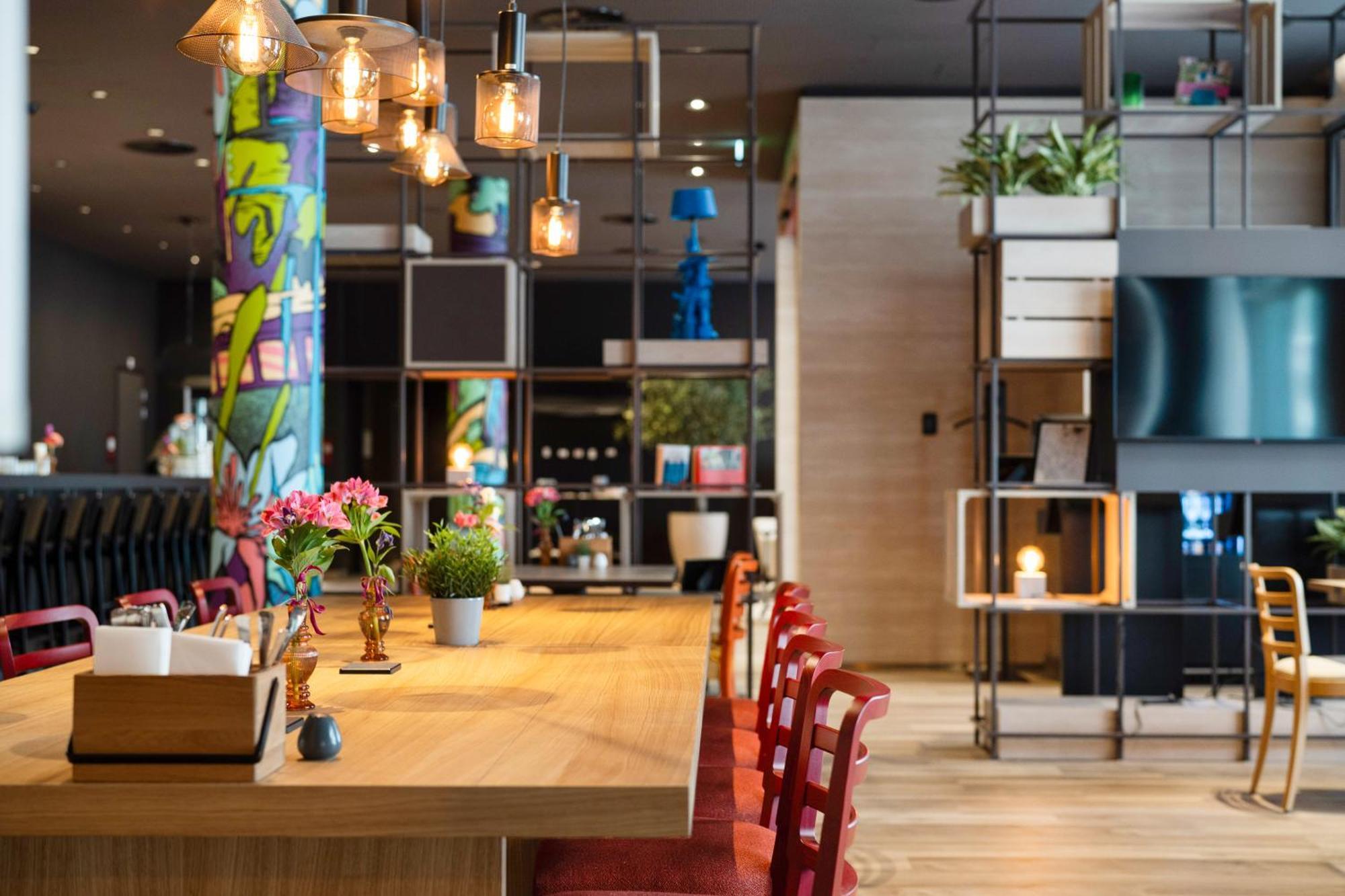 Intercityhotel Λάιντεν Εξωτερικό φωτογραφία