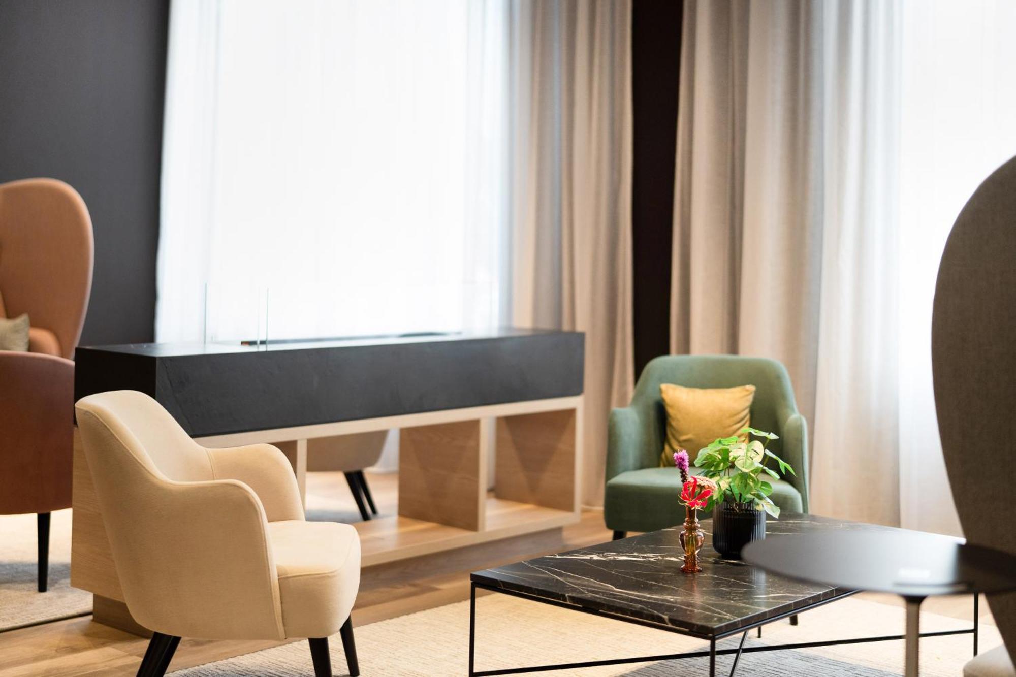 Intercityhotel Λάιντεν Εξωτερικό φωτογραφία